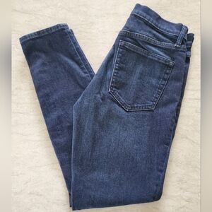 Women's 27 Petite Gap Skinny Jeans Size 4